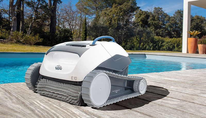 Les 5 meilleurs robots de piscine sans fils 2024 – robot de piscine sans fil  test & comparatif